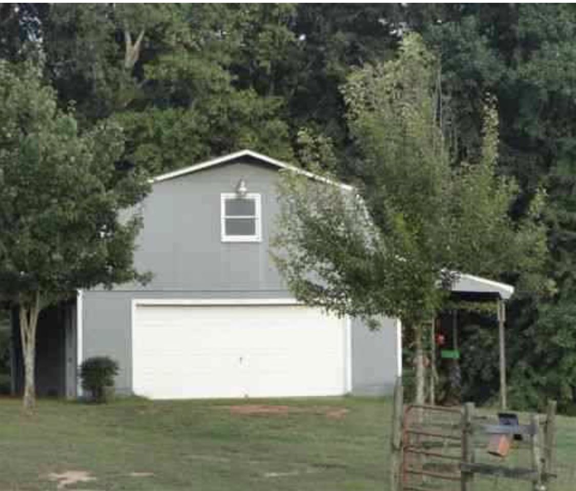 1900 Davis Road Woodruff, SC 29388 - Photo 8 of 23