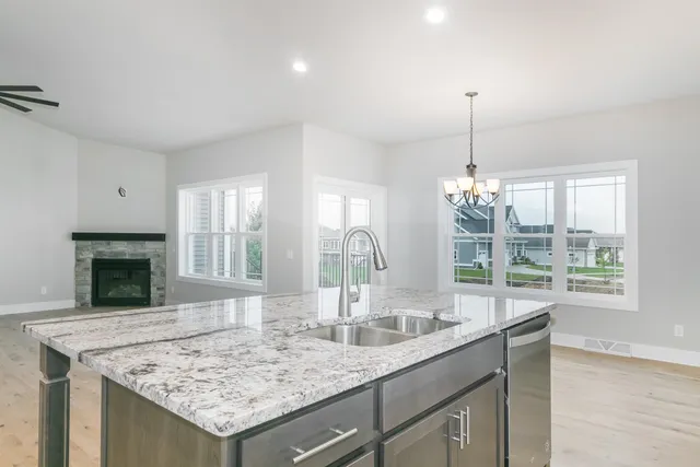 $675,000 | L72 Kopp, Waunakee, WI 53597