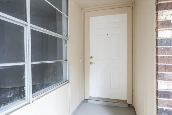 $2,150 | 2703 Heritage Colony Drive, Webster, TX 77598