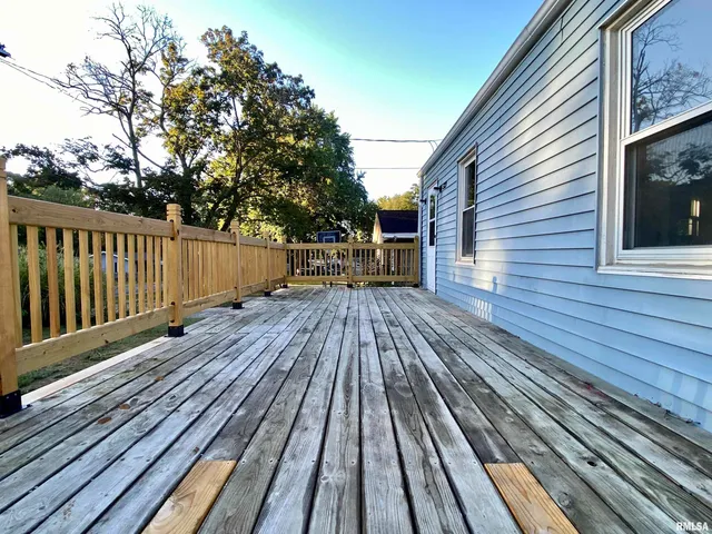 $95,000 | 523 South Anna Avenue, Bellevue, IL 61604