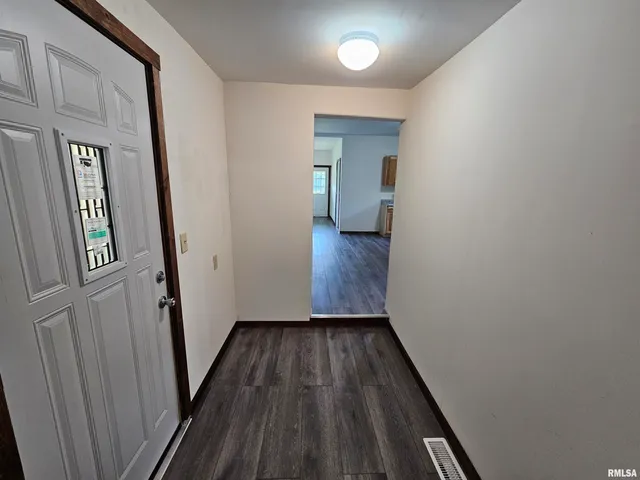 $87,500 | 718 North Coal Street, Colchester, IL 62326