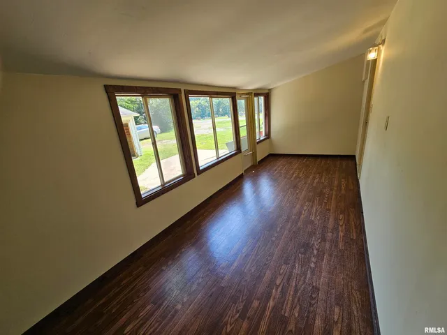 $87,500 | 718 North Coal Street, Colchester, IL 62326