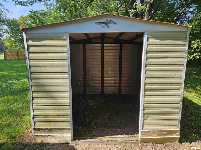 $87,500 | 718 North Coal Street, Colchester, IL 62326