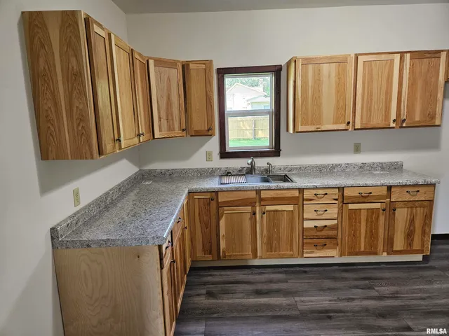 $87,500 | 718 North Coal Street, Colchester, IL 62326