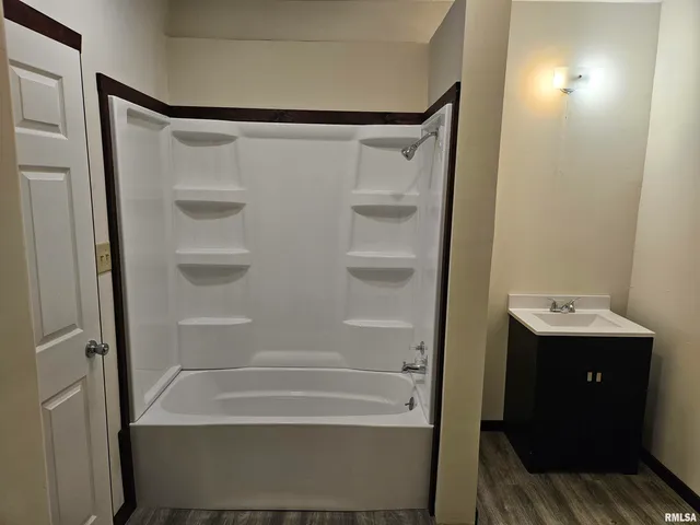 $87,500 | 718 North Coal Street, Colchester, IL 62326