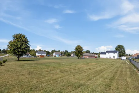 $469,900 | 1086 Jason Circle, Ashland City, TN 37015