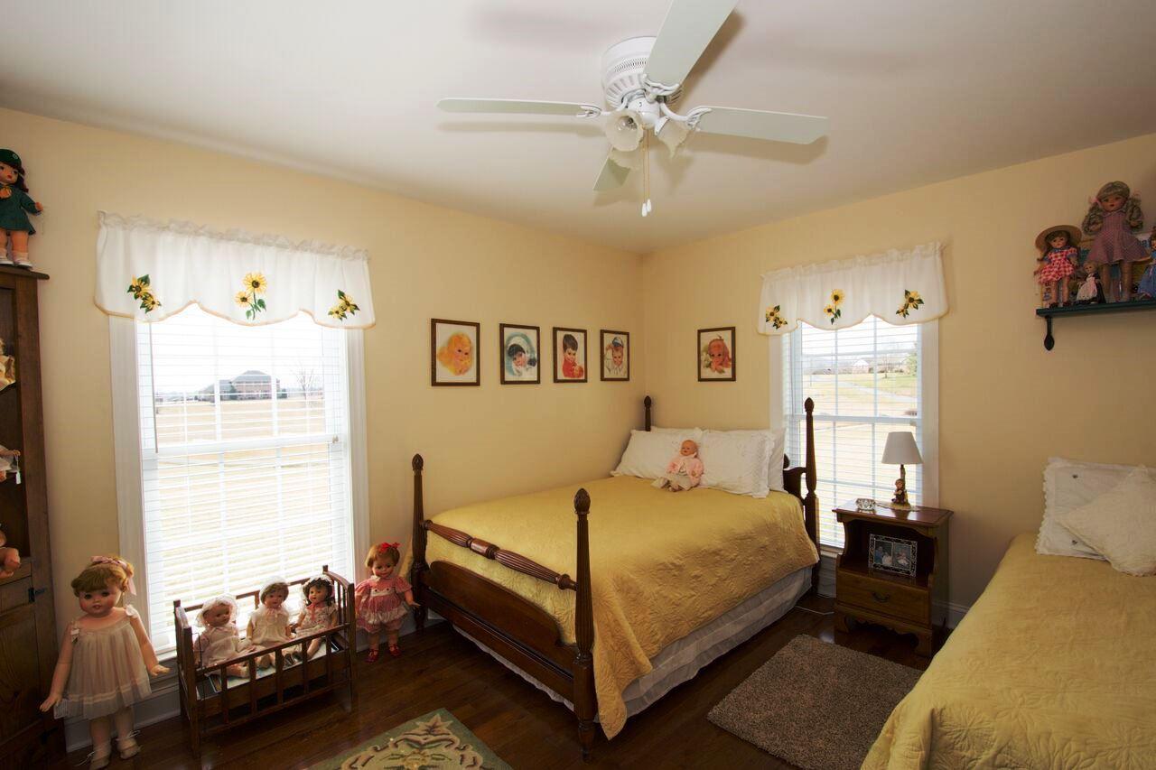 415 Max Meadows Road Lewisburg, WV 24901 - Photo 49 of 57 Gallery Image 49