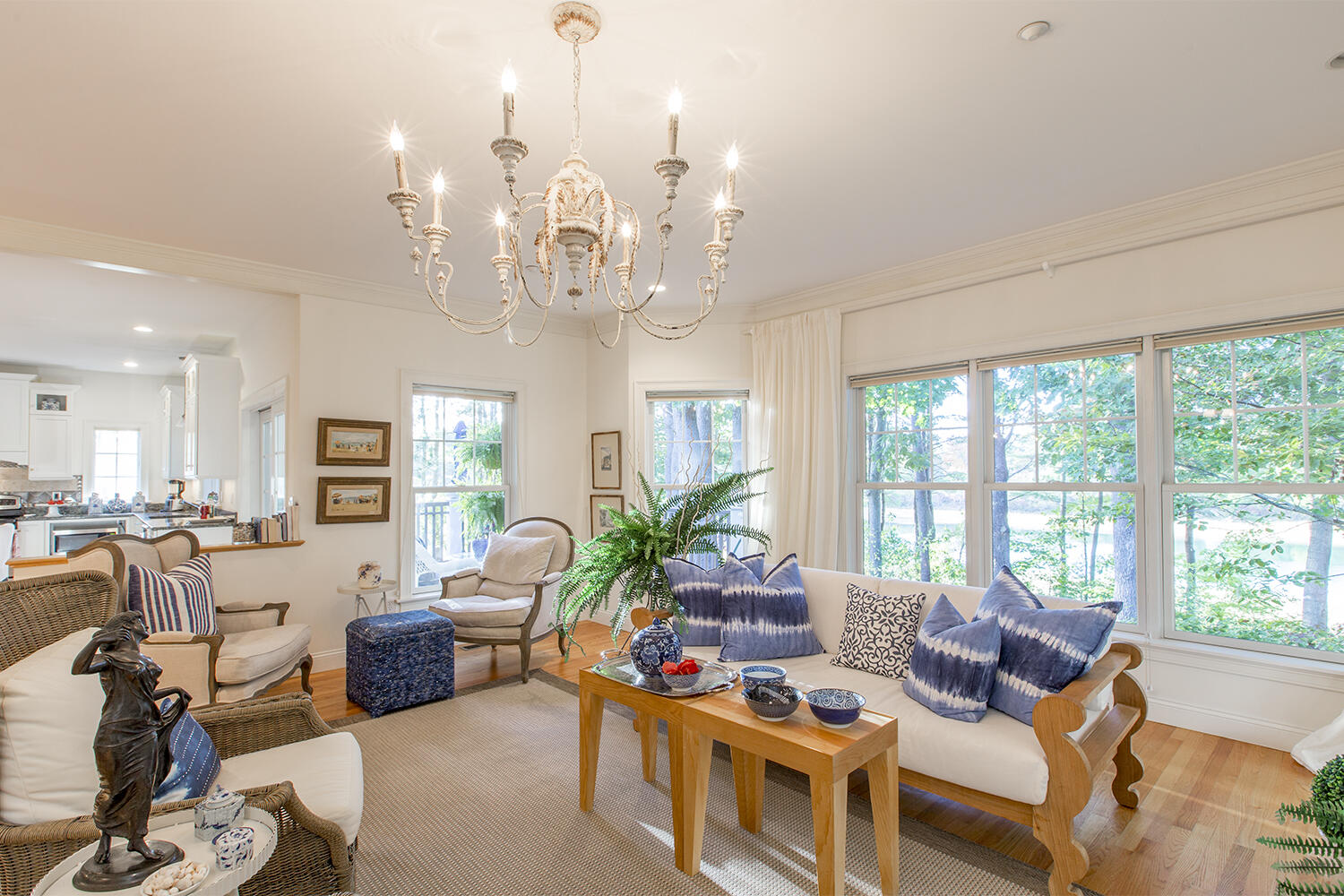 100 Shepard's Cove Road, Unit K2 Kittery, ME 03904 - Photo 12 of 54 Living Room on waterside