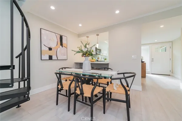 $1,338,000 | 14 Gumwood, Irvine, CA 92612