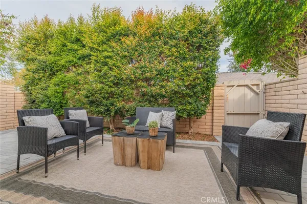 $1,338,000 | 14 Gumwood, Irvine, CA 92612