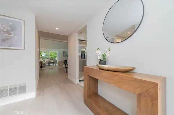$1,338,000 | 14 Gumwood, Irvine, CA 92612