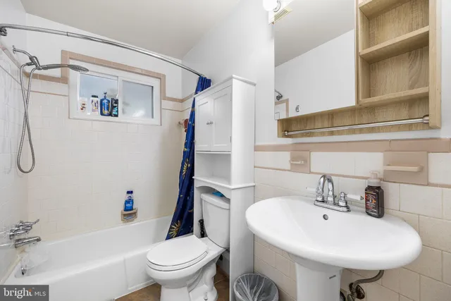 $335,000 | 3048 Edgewood Avenue, Parkville, MD 21234