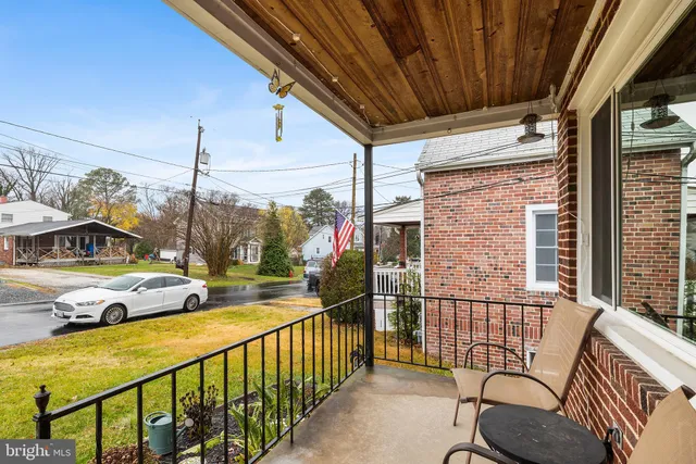 $335,000 | 3048 Edgewood Avenue, Parkville, MD 21234