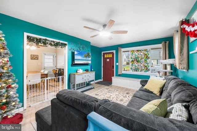 $335,000 | 3048 Edgewood Avenue, Parkville, MD 21234