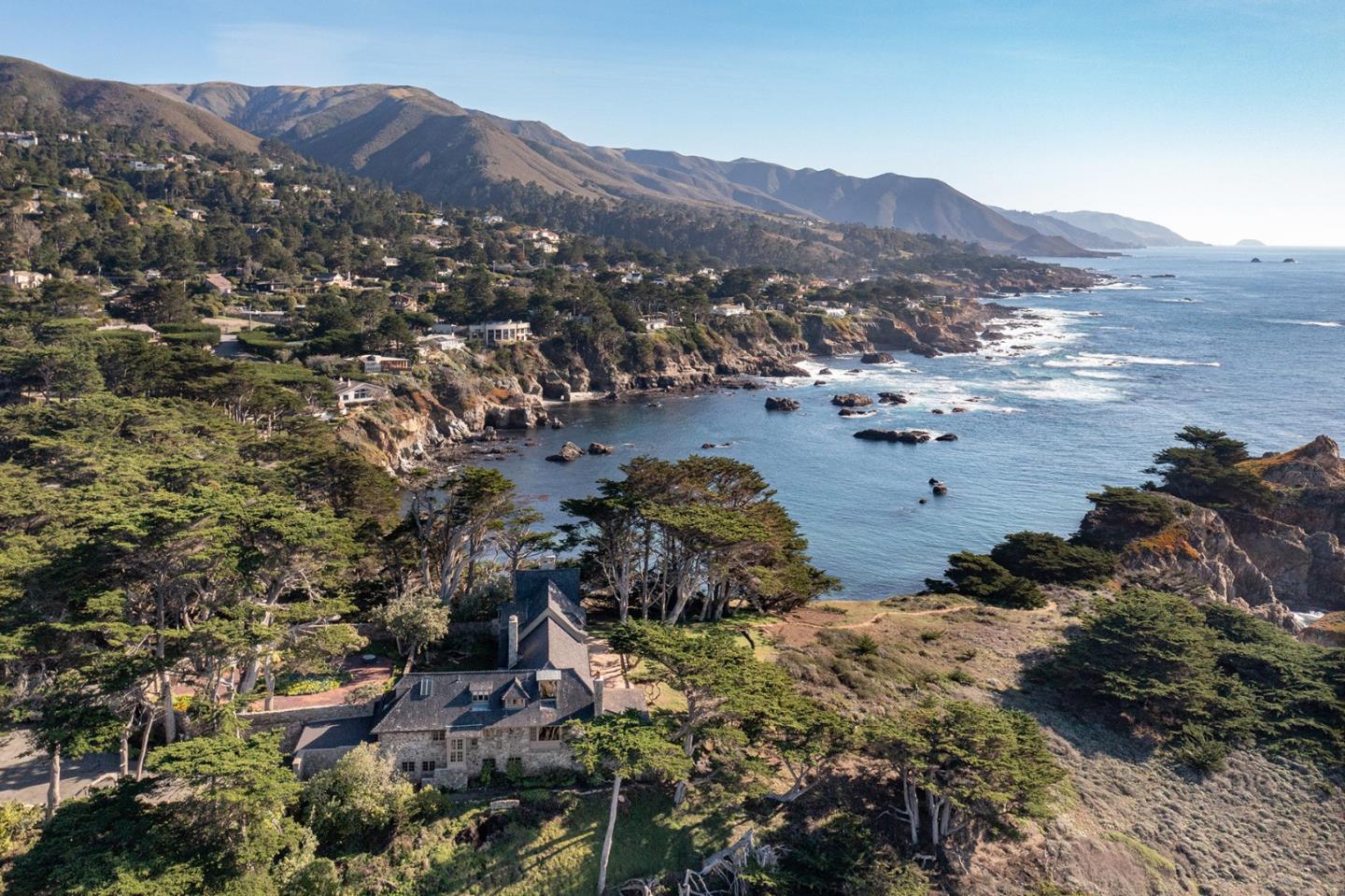 171 Spindrift Road Carmel, CA 93923 - Photo 3 of 37