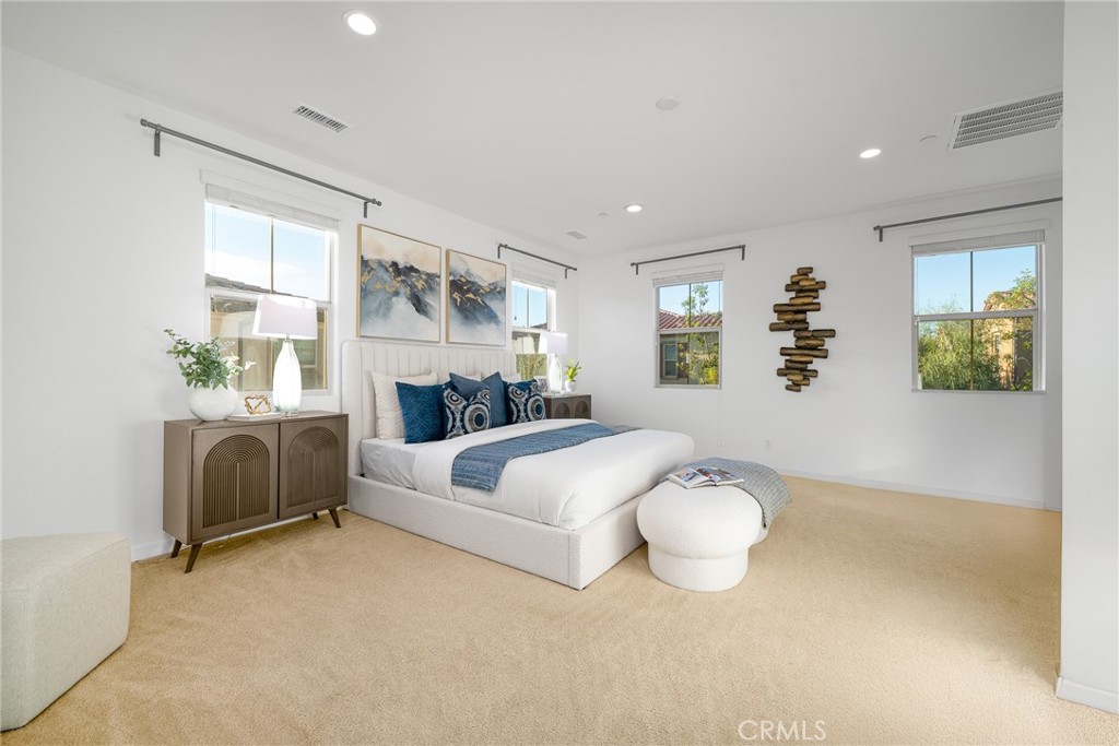 18 Prominence Lake Forest, CA 92630 - Photo 16 of 33