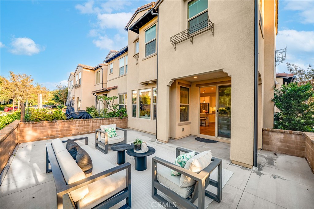 18 Prominence Lake Forest, CA 92630 - Photo 24 of 33