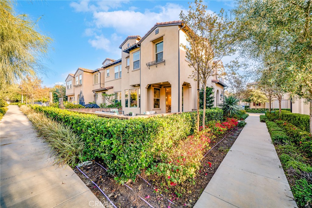 18 Prominence Lake Forest, CA 92630 - Photo 29 of 33