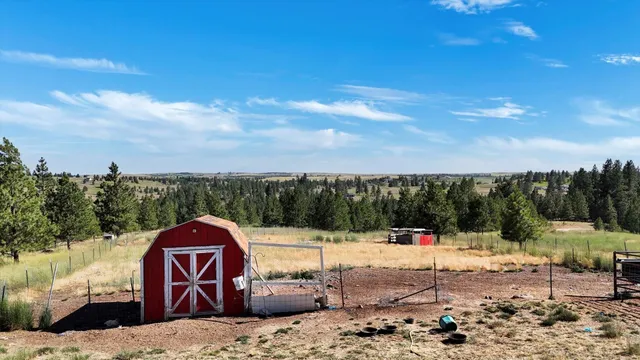 $589,500 | 36127 Hart Road, Davenport, WA 99122