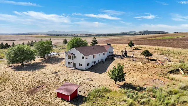 $589,500 | 36127 Hart Road, Davenport, WA 99122