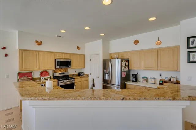 $1,100,000 | 10290 Marion Morrison Court, Las Vegas, NV 89183