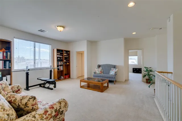 $1,100,000 | 10290 Marion Morrison Court, Las Vegas, NV 89183