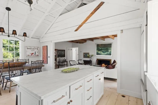 $14,000 | 27 North Liberty Street, Nantucket, MA 02554