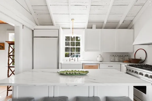 $14,000 | 27 North Liberty Street, Nantucket, MA 02554