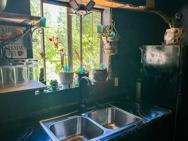 $279,900 | 2111 F Dry Creek Road, Chewelah, WA 99109