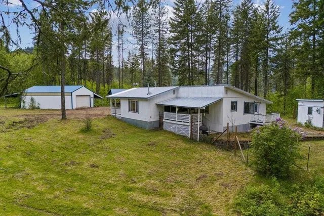 $279,900 | 2111 F Dry Creek Road, Chewelah, WA 99109