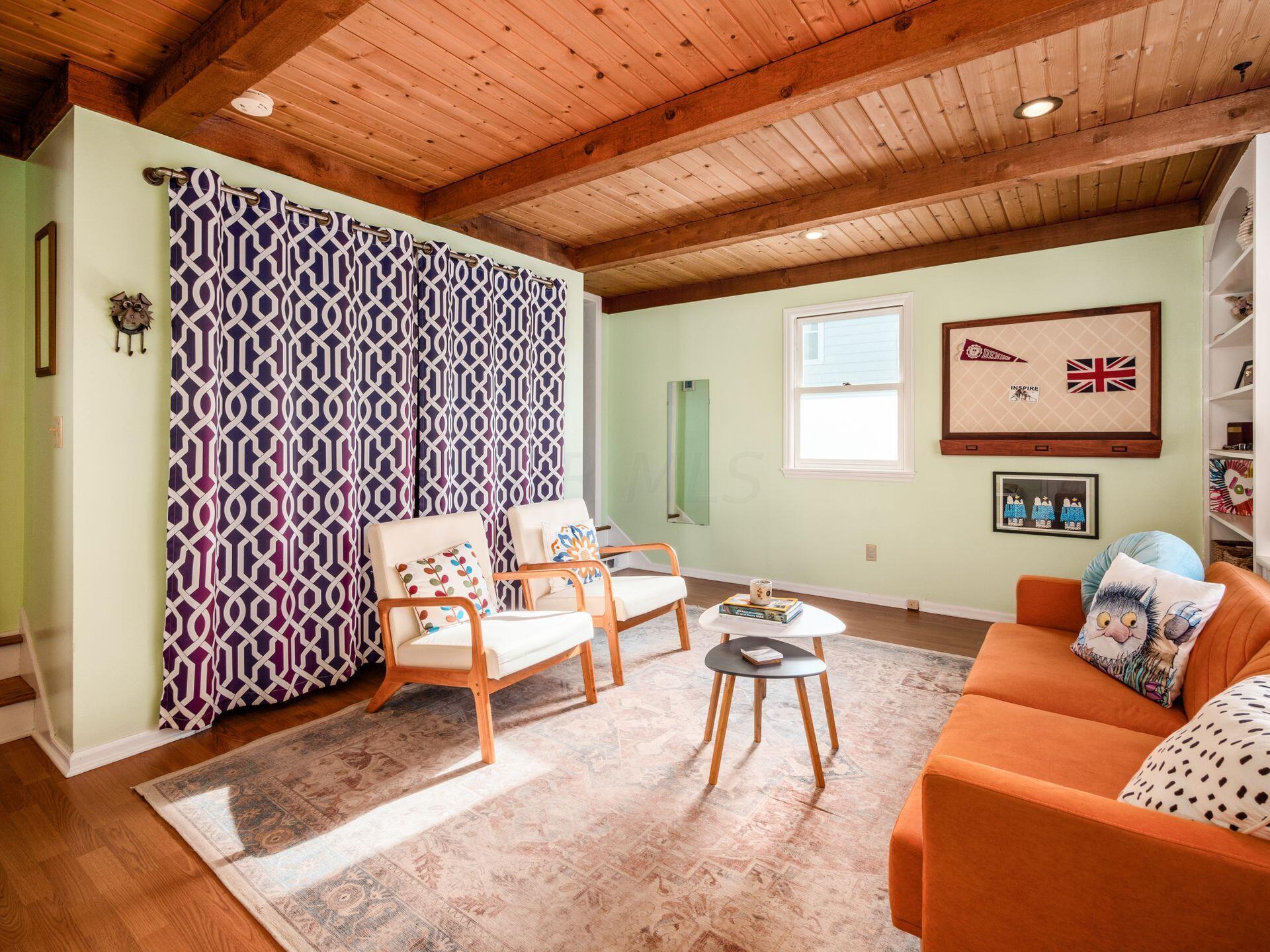 765 Vernon Road Bexley, OH 43209 - Photo 21 of 61 Family Room