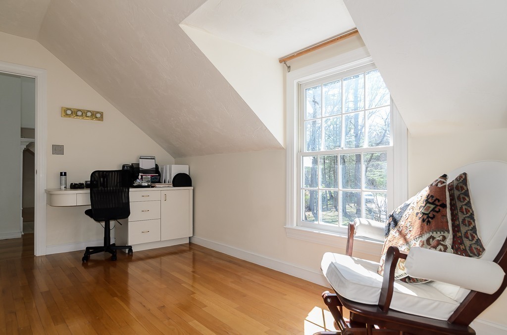 7 Village Hill Road Dover, MA 02030 - Photo 16 of 26 Gallery Image 16