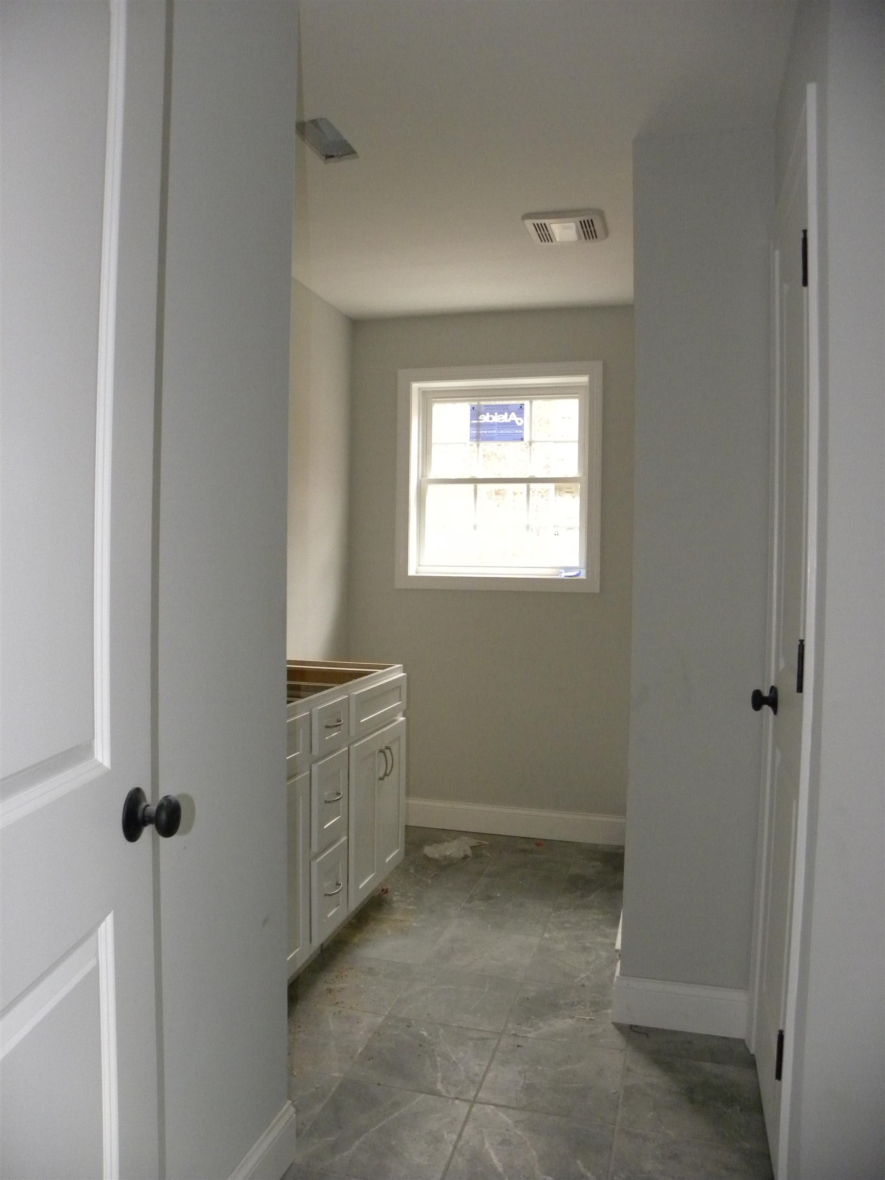 302 Karatzas Avenue, Unit LOT 0 Manchester, NH 03104 - Photo 12 of 19