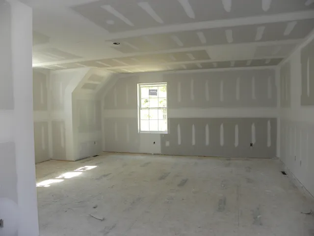 $819,900 | 302 Karatzas Avenue, Unit LOT 0, Manchester, NH 03104