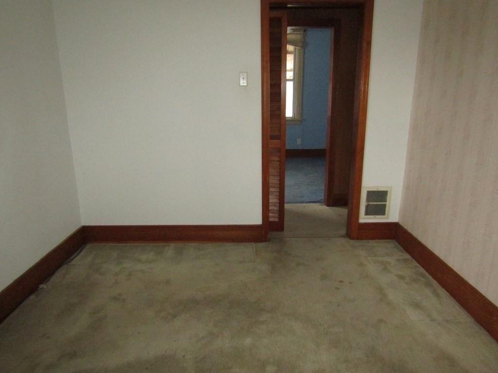 255 State Street Baden, PA 15005 - Photo 21 of 24 a view of empty room