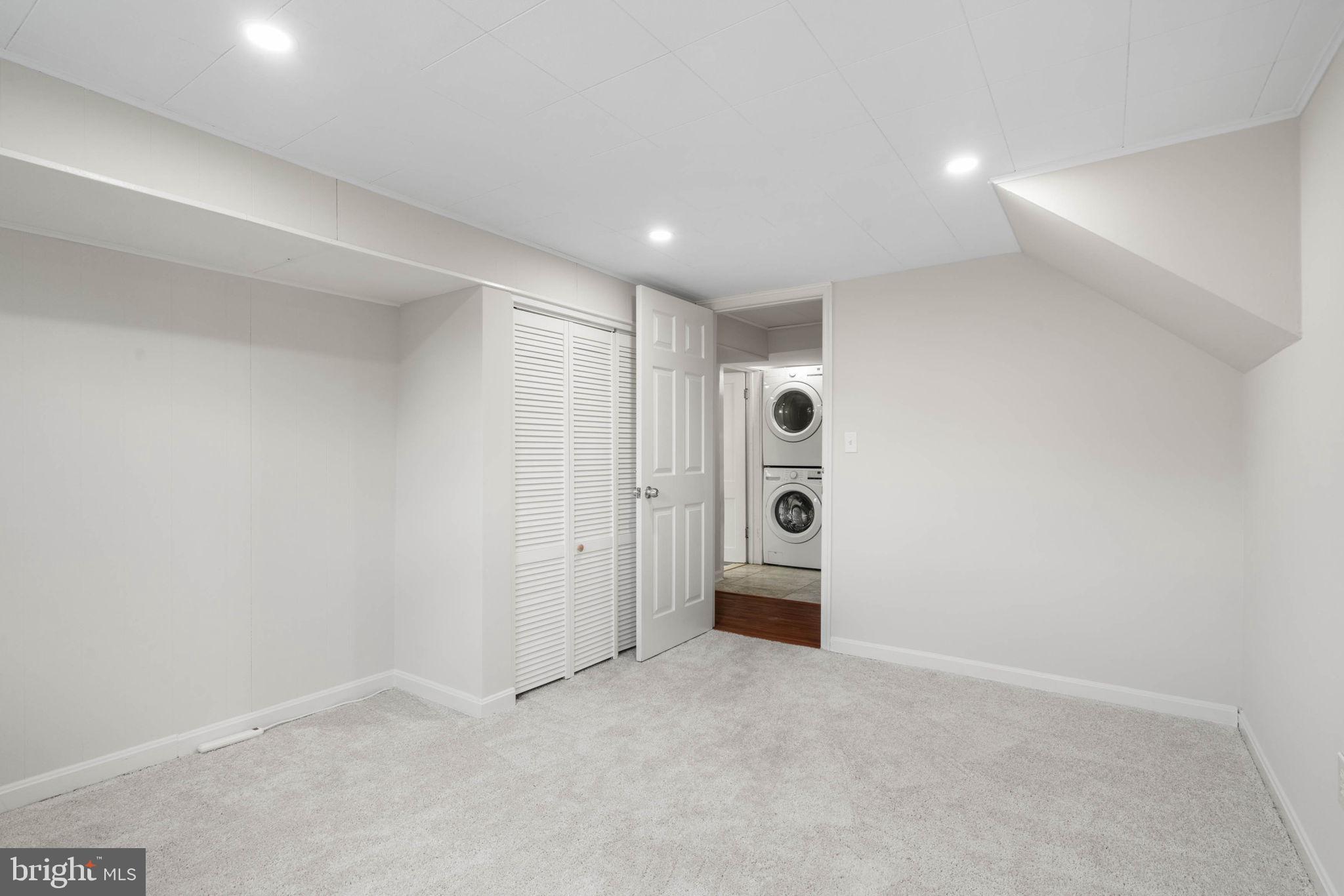 6607 Edsall Road Springfield, VA 22151 - Photo 32 of 47 a view of empty room