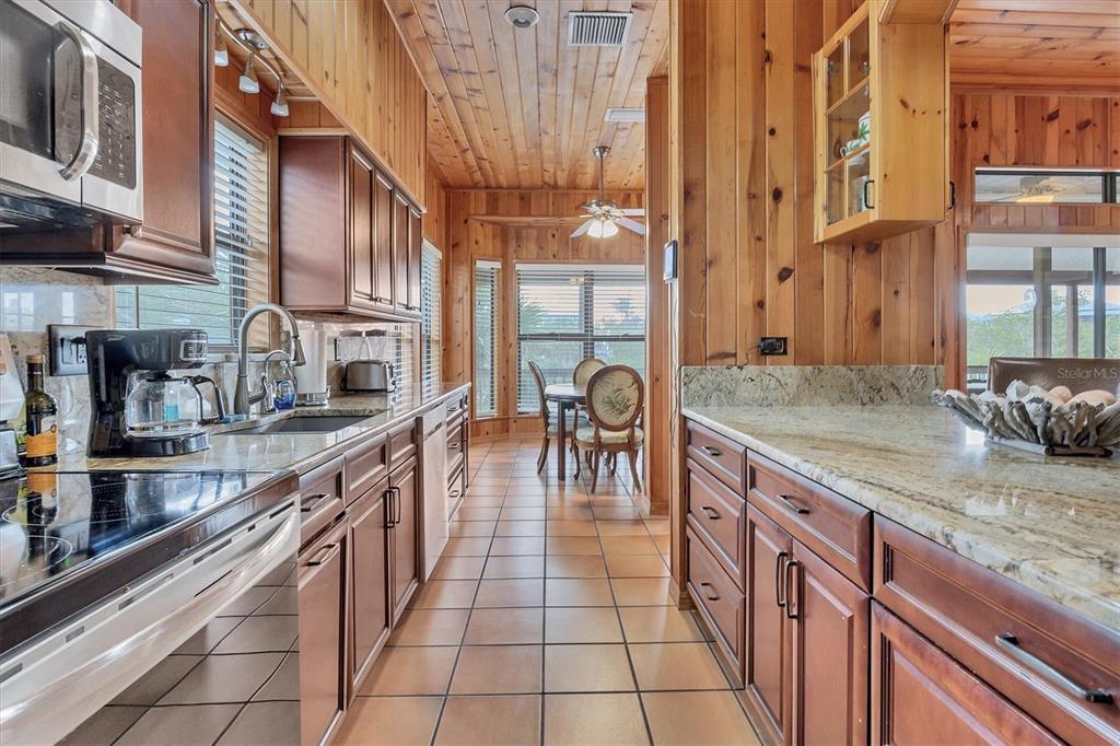 51 Palm Drive Boca Grande, FL 33921 - Photo 12 of 44