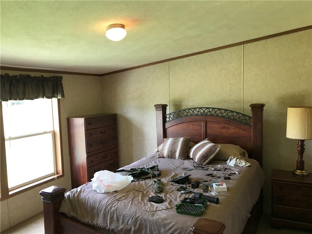 742 Shenango Road New Castle, PA 16101 - Photo 16 of 24