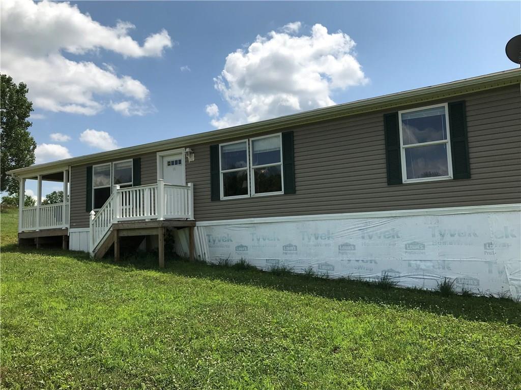 742 Shenango Road New Castle, PA 16101 - Photo 3 of 24