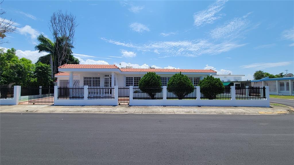 412 4ta Extension, Unit MJ24 Carolina, PR 00982 - Photo 1 of 1