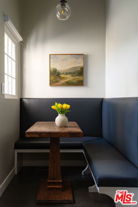 3756 Effingham Place Los Angeles, CA 90027 - Photo 11 of 57