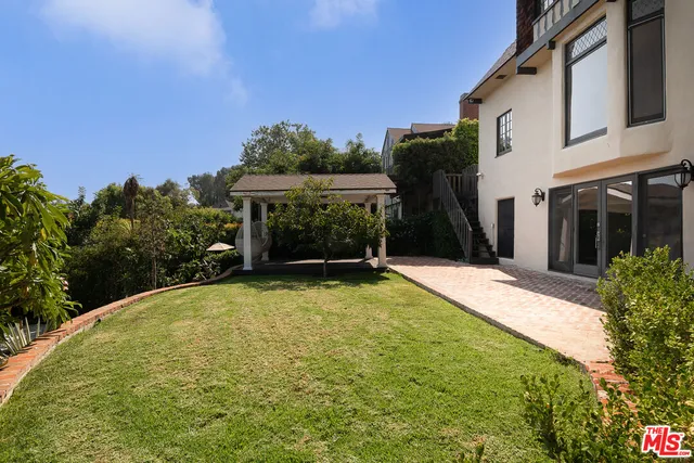 $3,695,000 | 3756 Effingham Place, Los Angeles, CA 90027