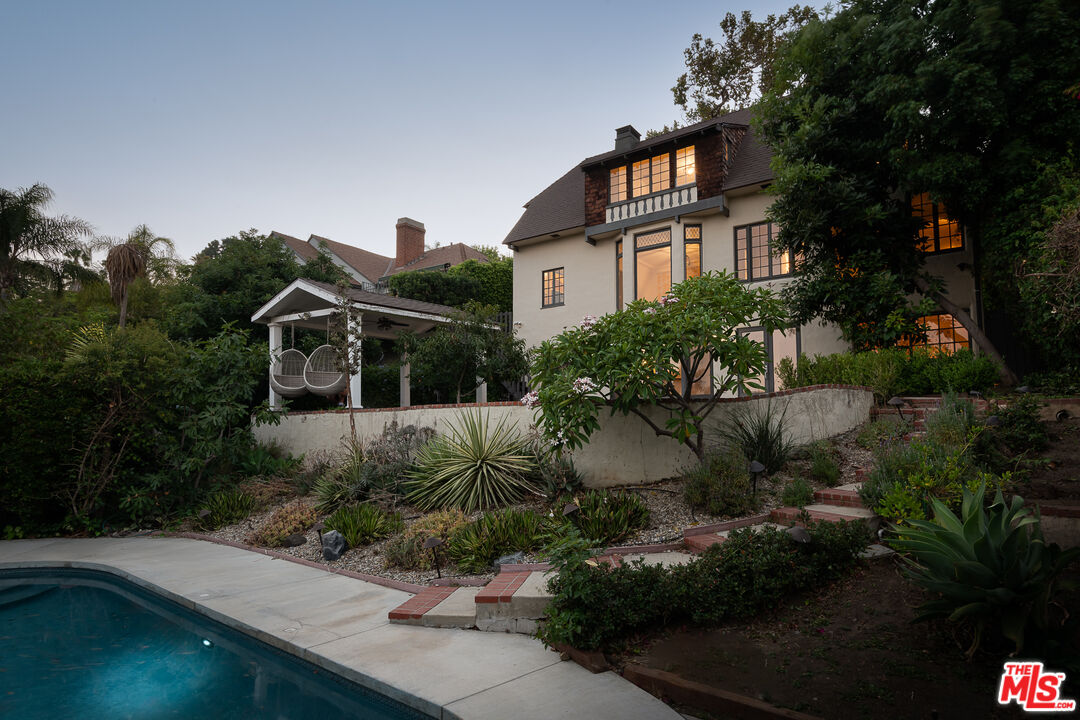 3756 Effingham Place Los Angeles, CA 90027 - Photo 40 of 57