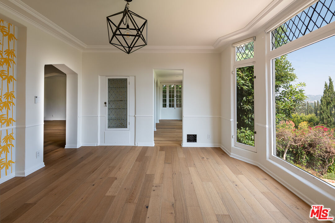 3756 Effingham Place Los Angeles, CA 90027 - Photo 46 of 57