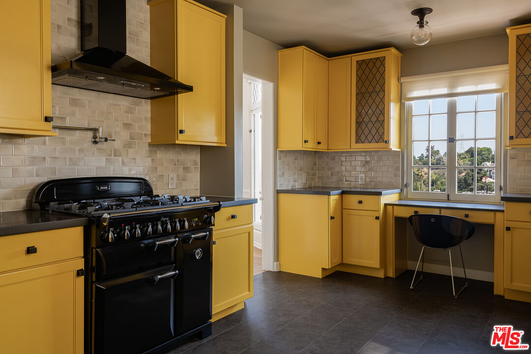 3756 Effingham Place Los Angeles, CA 90027 - Photo 47 of 57