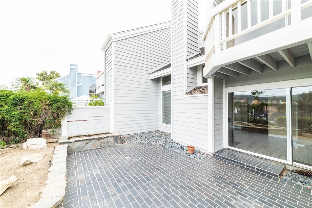 25 Parkman Road East Laguna Niguel, CA 92677 - Photo 31 of 36 a view of a house with a patio