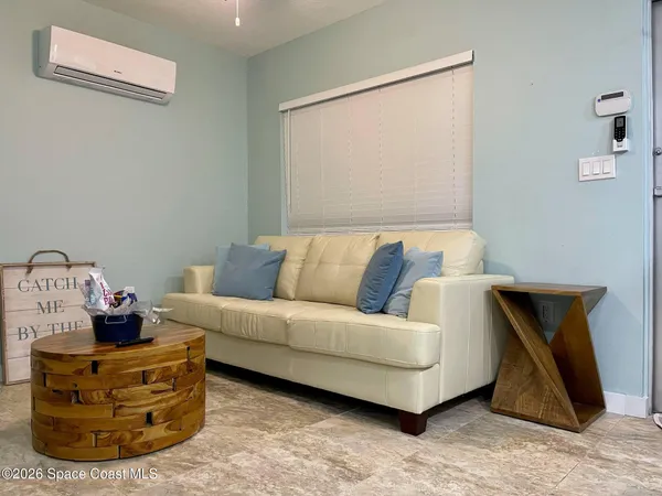 $1,700 | 365 North Orlando Avenue, Cocoa Beach, FL 32931