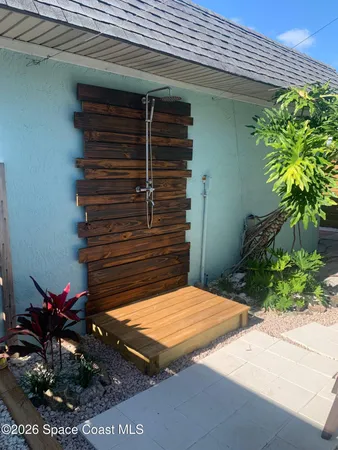 $1,700 | 365 North Orlando Avenue, Cocoa Beach, FL 32931