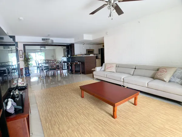 $2,280 | 5015 Wiles Road, Unit 206, Coconut Creek, FL 33073