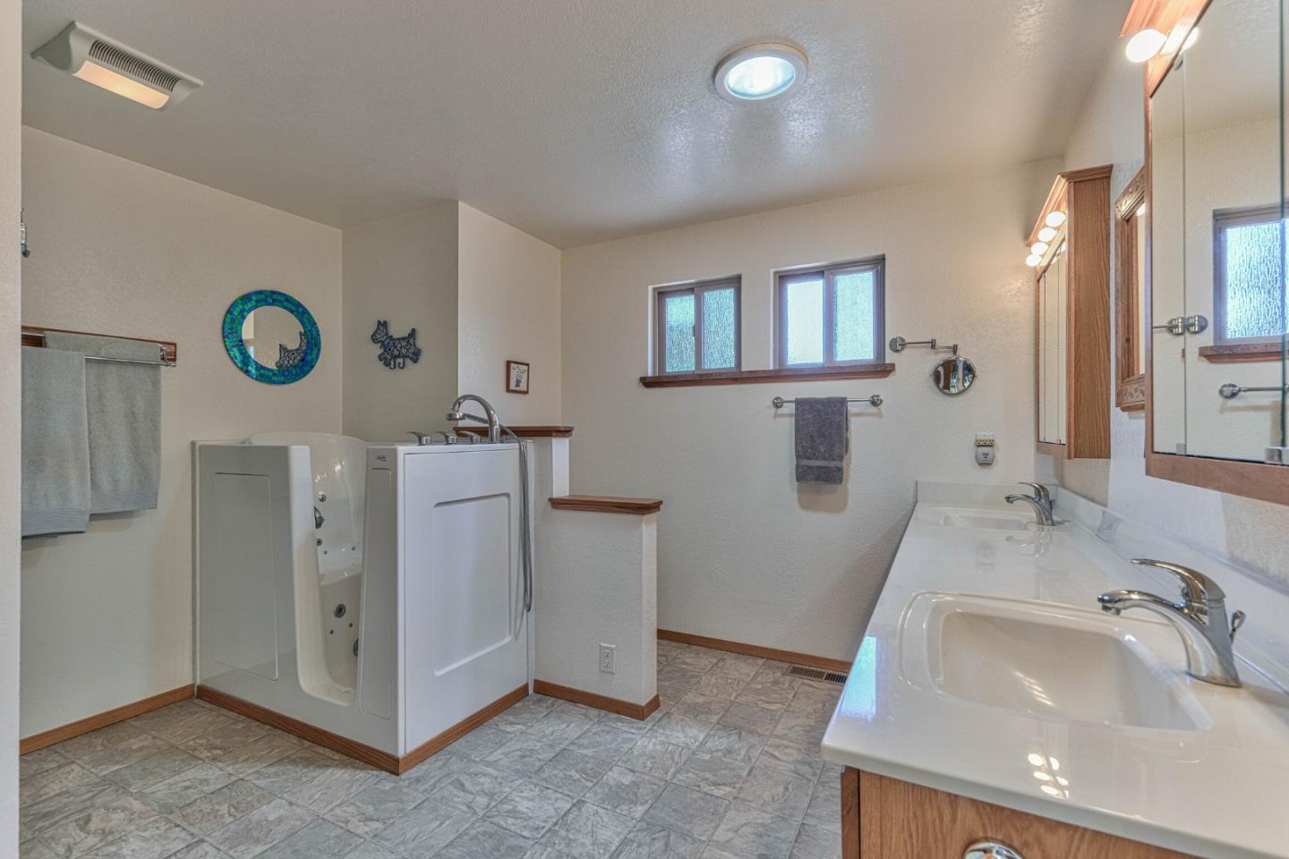 1239 Josselyn Canyon Road Monterey, CA 93940 - Photo 24 of 43